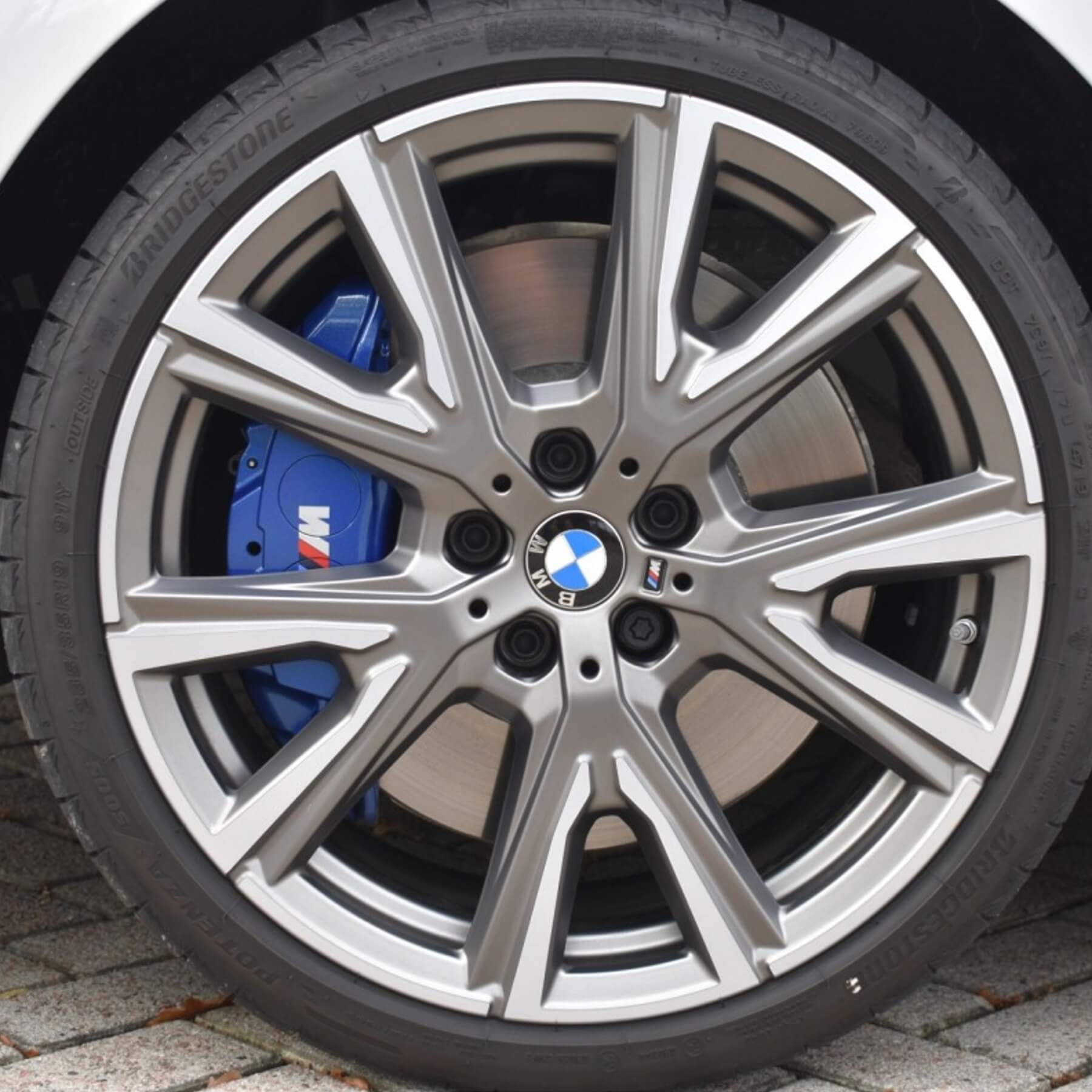 BMW-style-557m-styling-557-velgen-OEM-BMW-wheels-19-inch-BMW-1-serie-F40