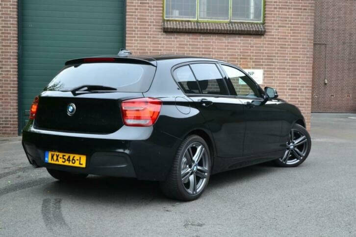 BMW-1-serie-F20-m-sport-pakket-zwart-style-386m-styling-386-velgen-18-inch-breedset
