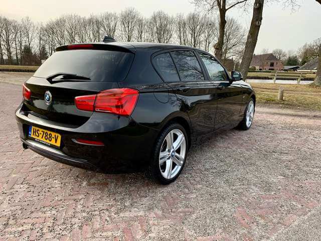 BMW-1-serie-F20-lci-zwart-style-386m-styling-386-velgen-18-inch-breedset-zilver