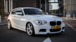 BMW-1-serie-F20-m-sport-pakket-wit-style-386m-styling-386-velgen-18-inch-breedset